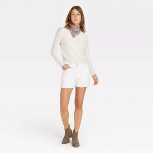 Universal Thread High Rise White Denim Shorts Sz 4